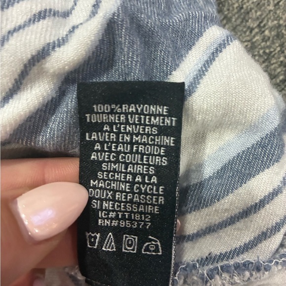 Sanctuary Women’s  Casual Blue and White Striped Shirt Size M - Picture 5 of 6